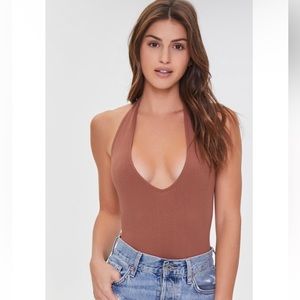 NWOT✨Seamless Halter Bodysuit in Cocoa